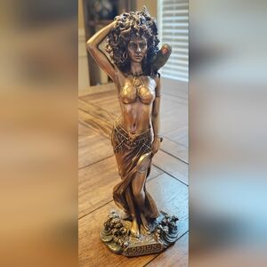 Veronese Goshun Goddess of Love & Beauty Figurine 9.25"h